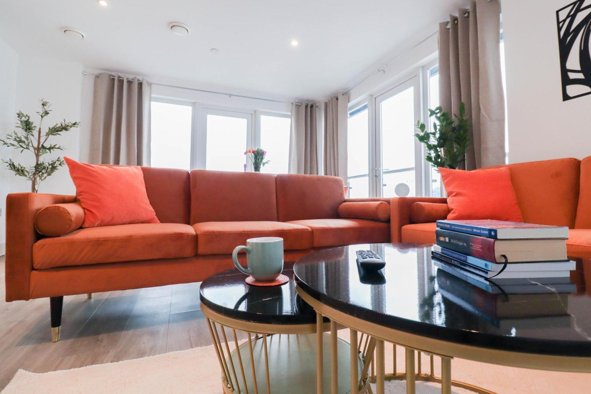 Serene 2-bedroom By The River Appartement *